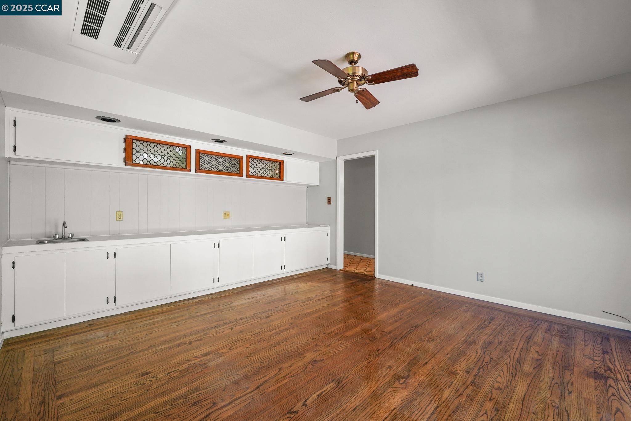 544 Verona Ave, Danville