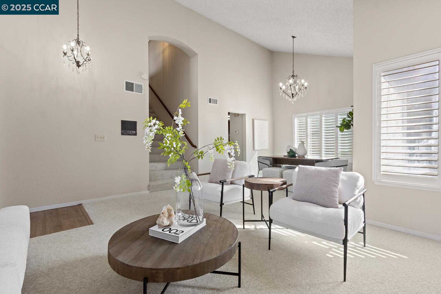 300 Lakehurst Dr, Martinez