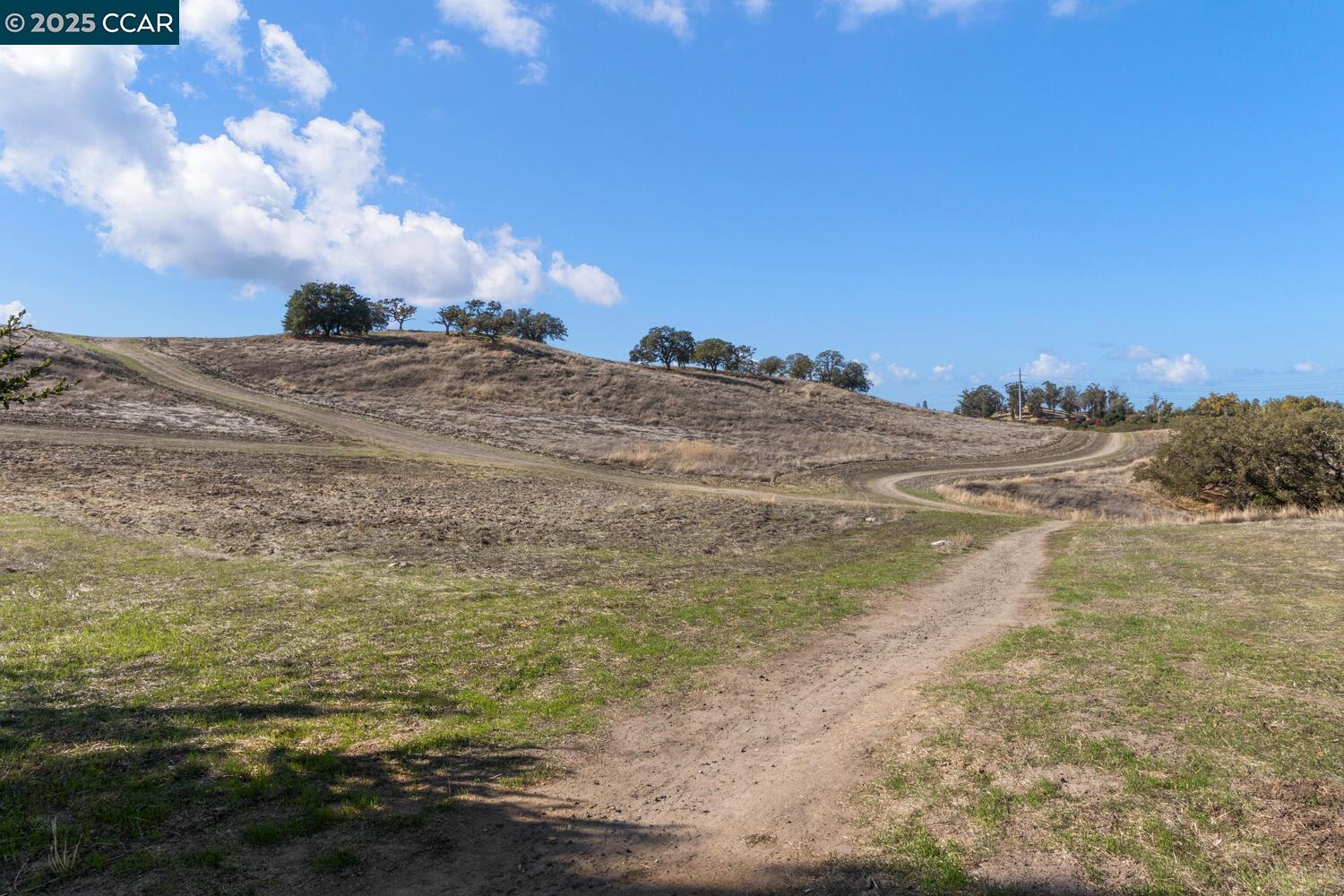 300 Lakehurst Dr, Martinez