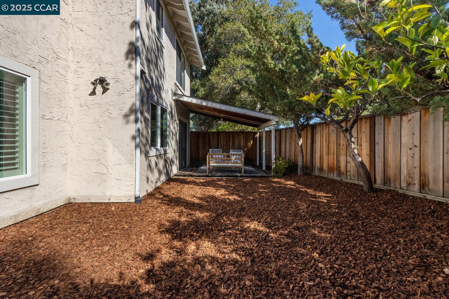 300 Lakehurst Dr, Martinez