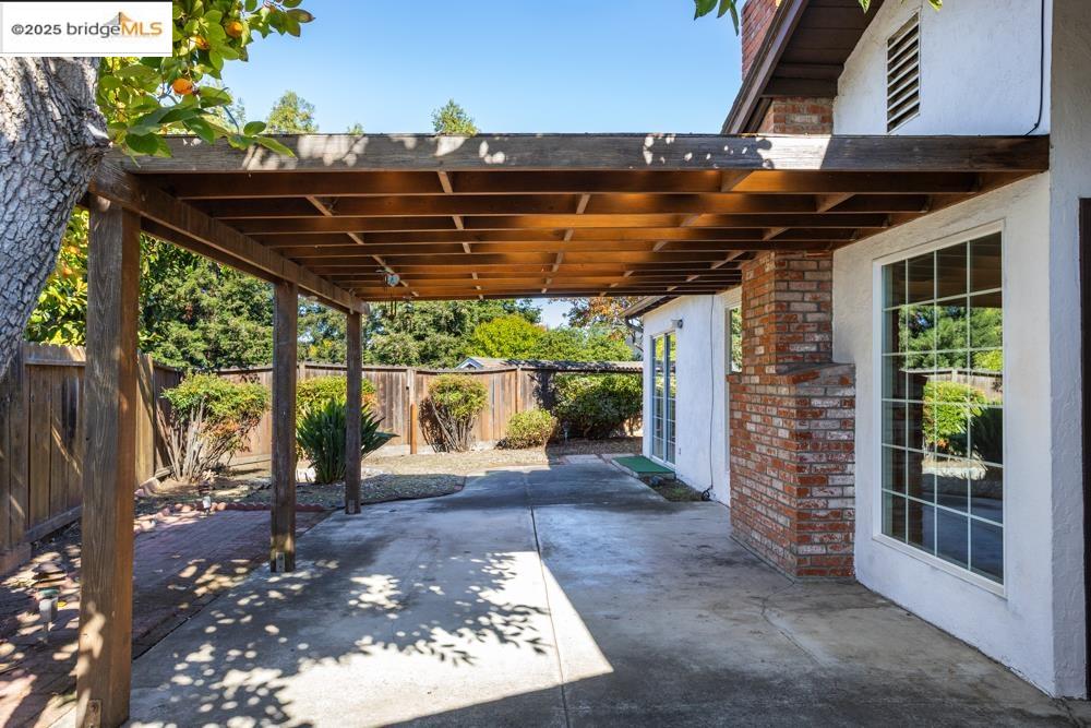 4137 Eden Ct