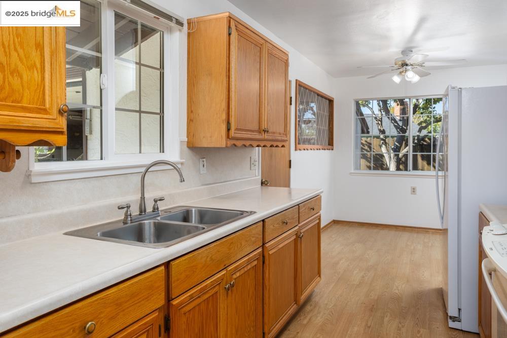 4137 Eden Ct