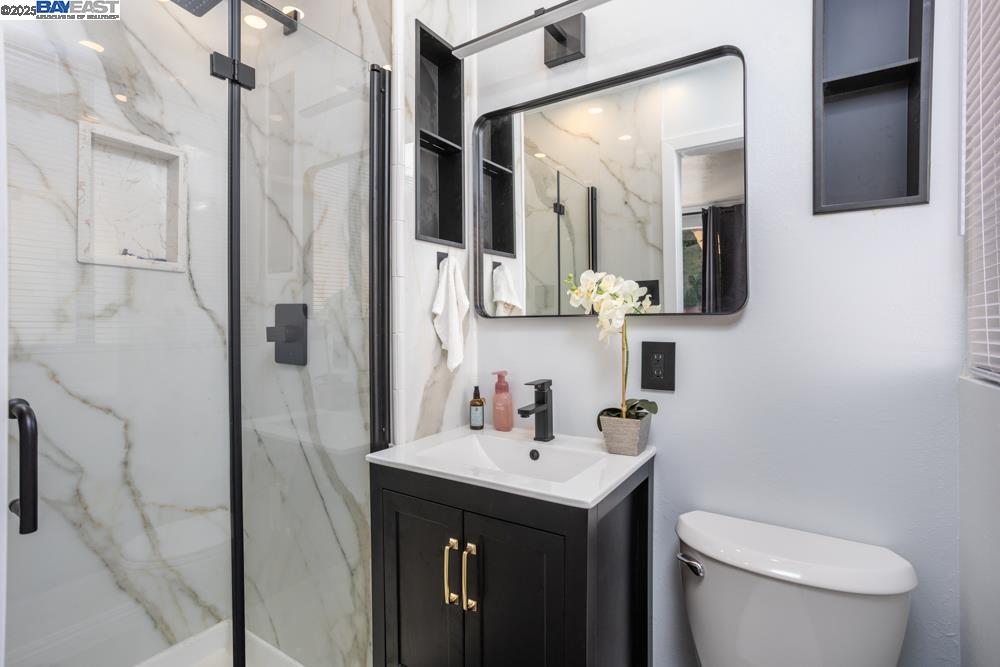 18798 Madison Ave, Castro Valley