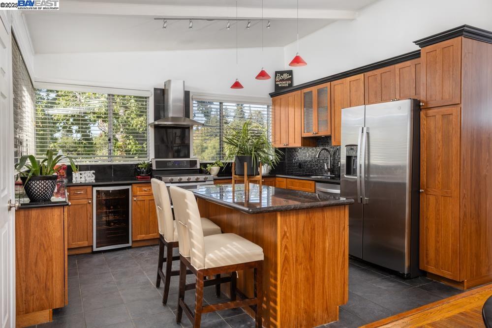 18798 Madison Ave, Castro Valley