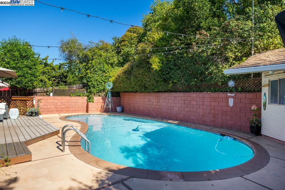 18798 Madison Ave, Castro Valley