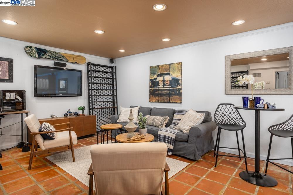 18798 Madison Ave, Castro Valley