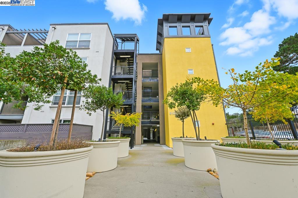 8100 Oceanview Ter # 112, San Francisco Unit: 112