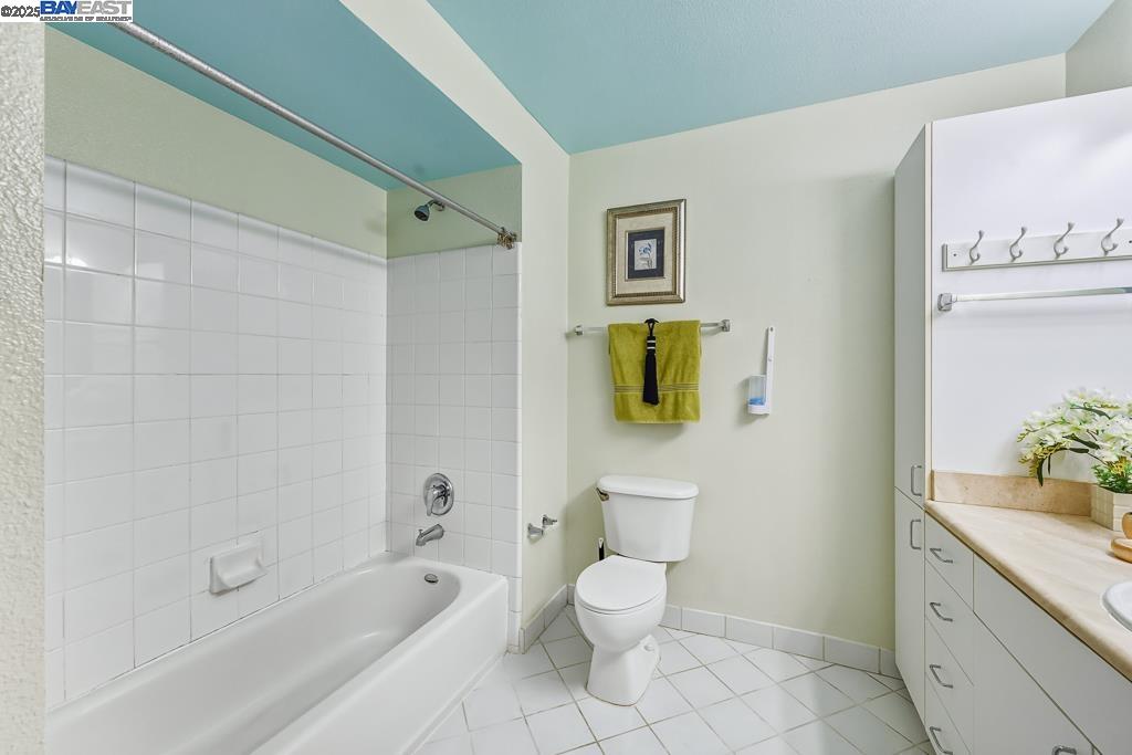 8100 Oceanview Ter # 112, San Francisco Unit: 112