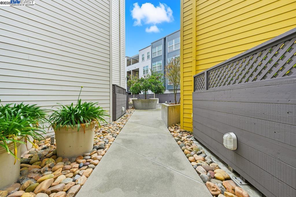 8100 Oceanview Ter # 112, San Francisco Unit: 112