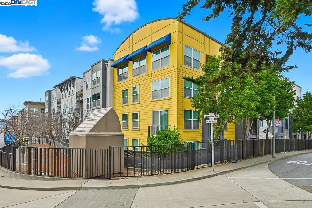 8100 Oceanview Ter # 112, San Francisco Unit: 112
