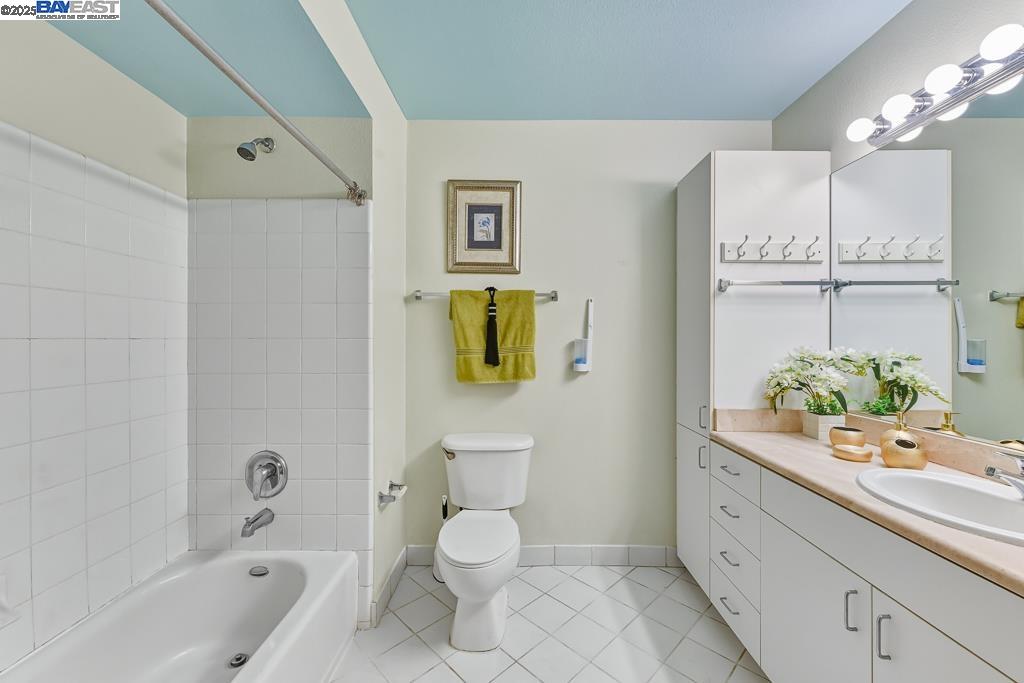 8100 Oceanview Ter # 112, San Francisco Unit: 112