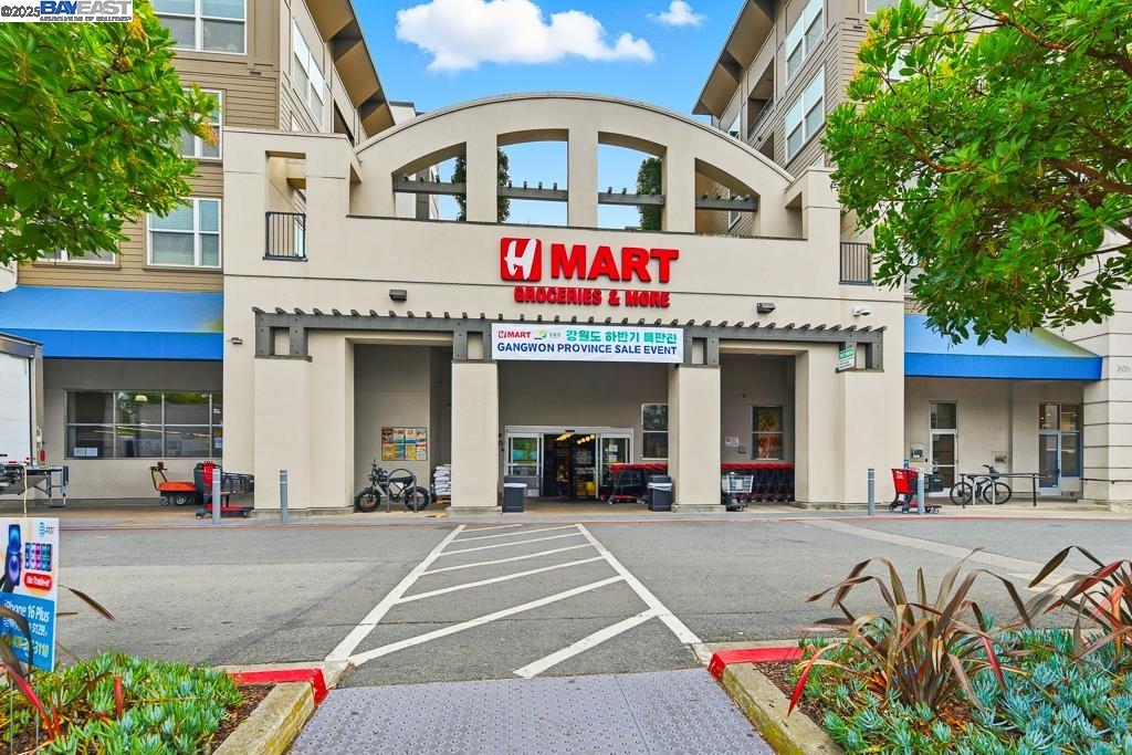 8100 Oceanview Ter # 112, San Francisco Unit: 112