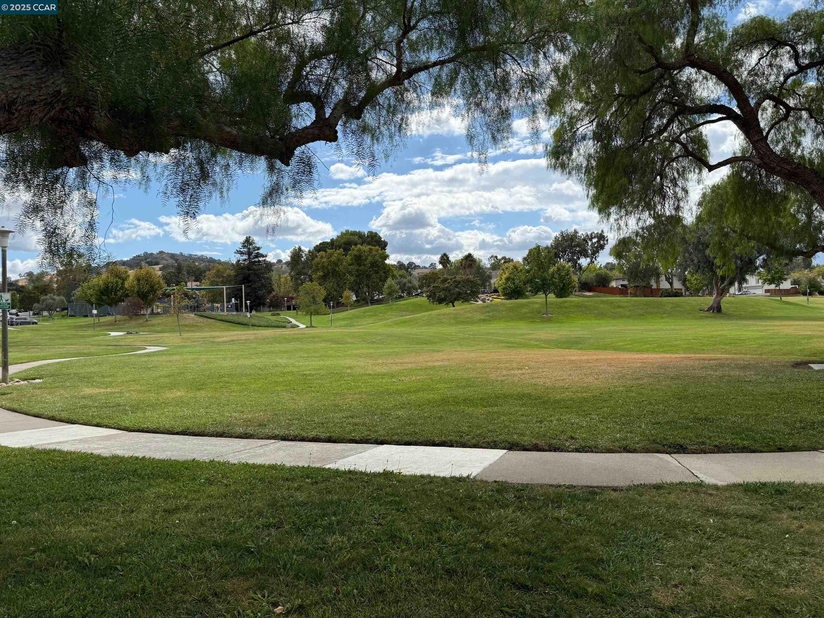 4695 S Larwin Ave, Concord