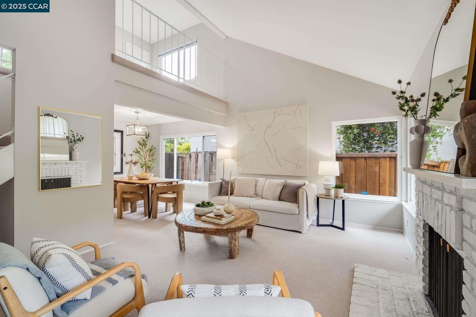 4695 S Larwin Ave, Concord