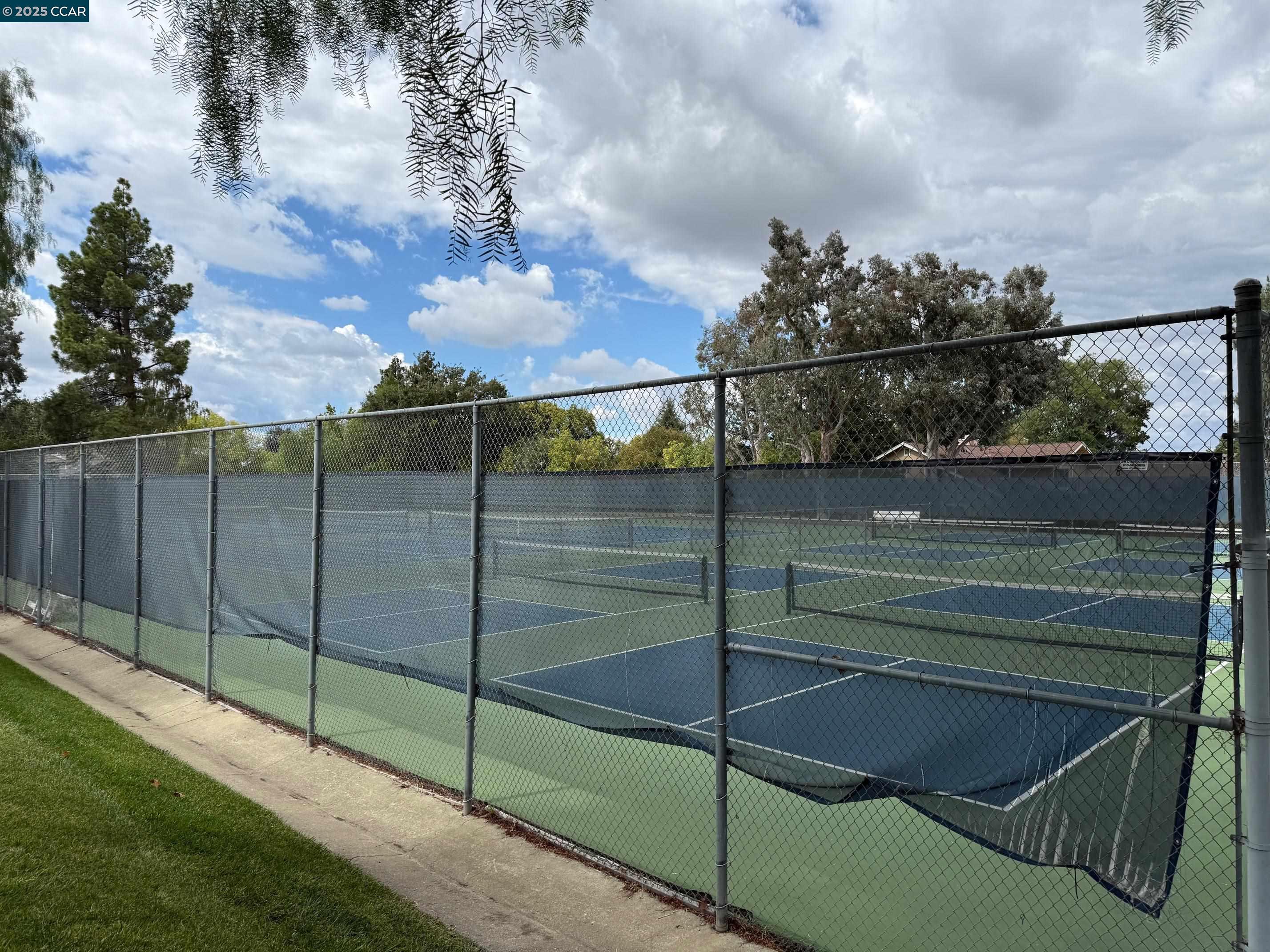 4695 S Larwin Ave, Concord