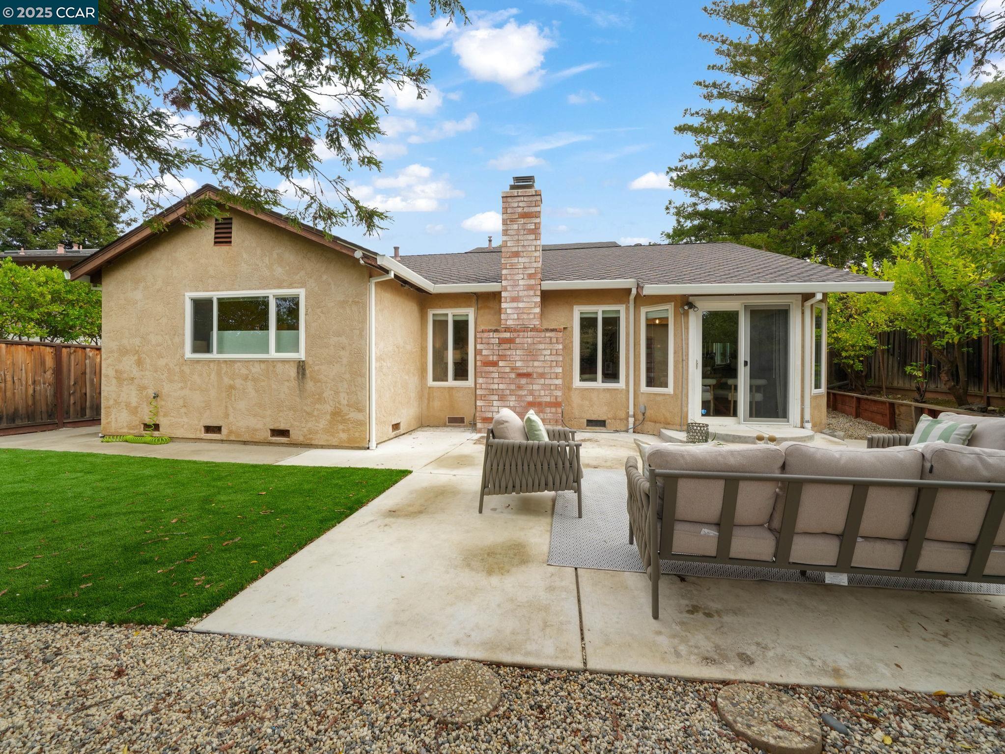 5340 Paso Del Rio, Concord
