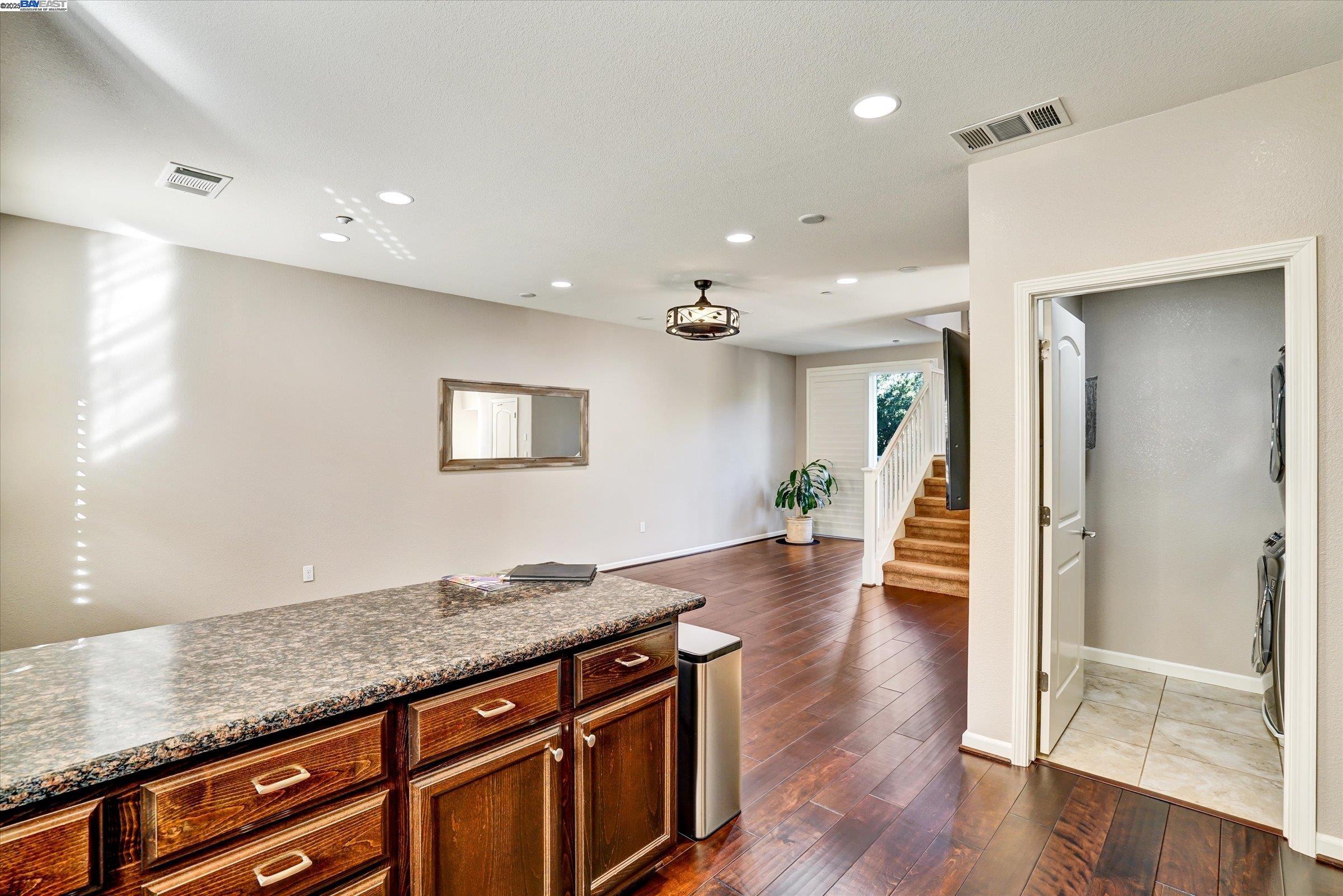 25 Heligan Ln # 9, Livermore Unit: 9