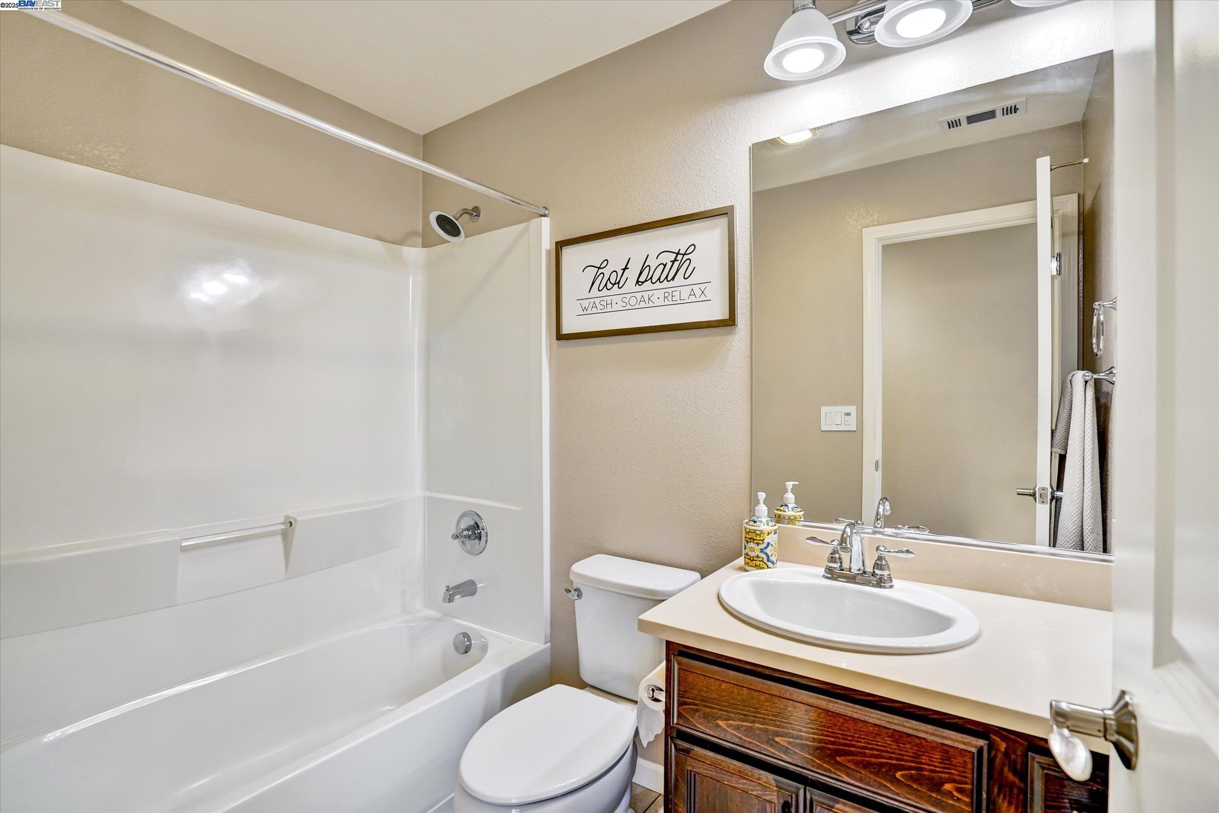 25 Heligan Ln # 9, Livermore Unit: 9