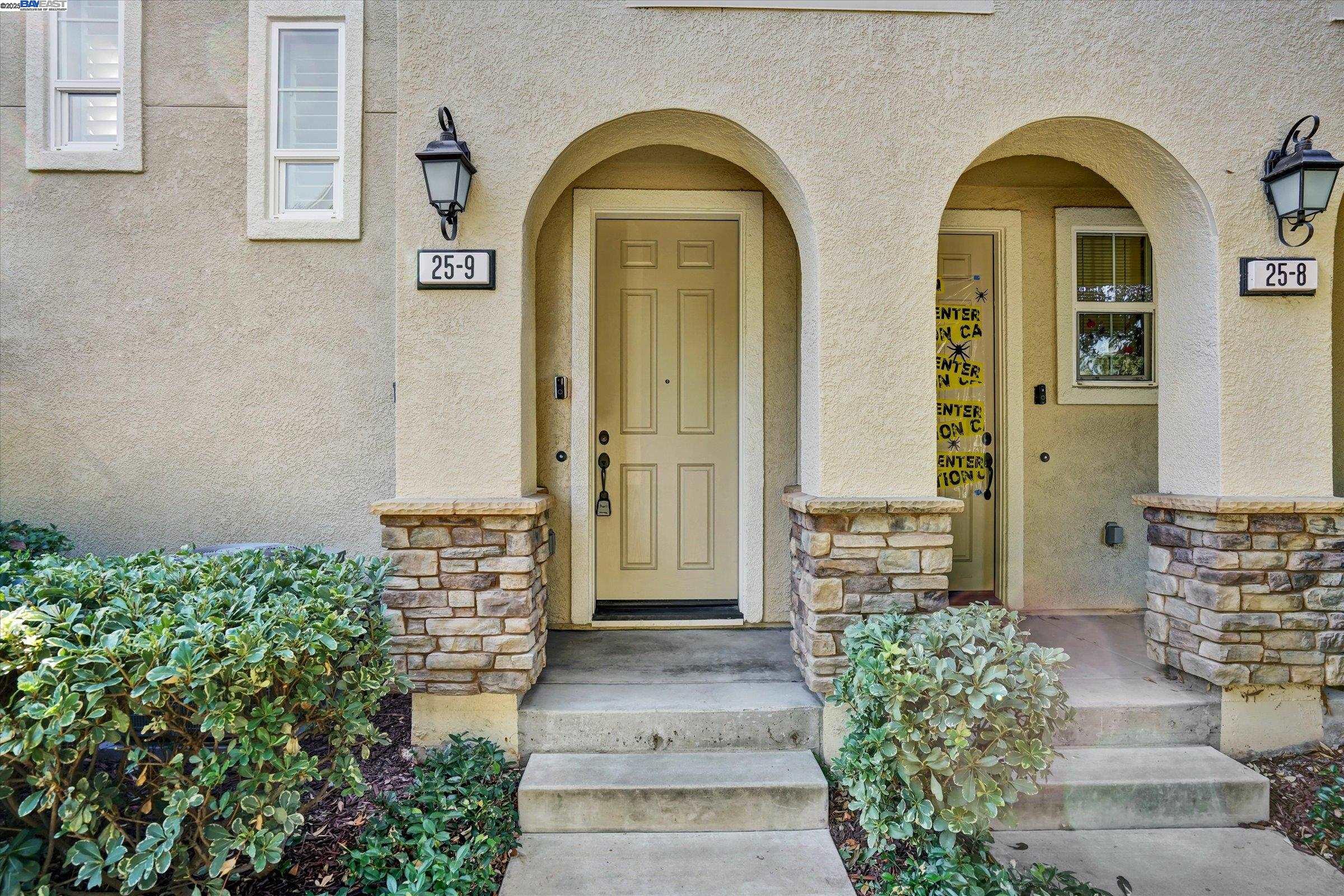 25 Heligan Ln # 9, Livermore Unit: 9