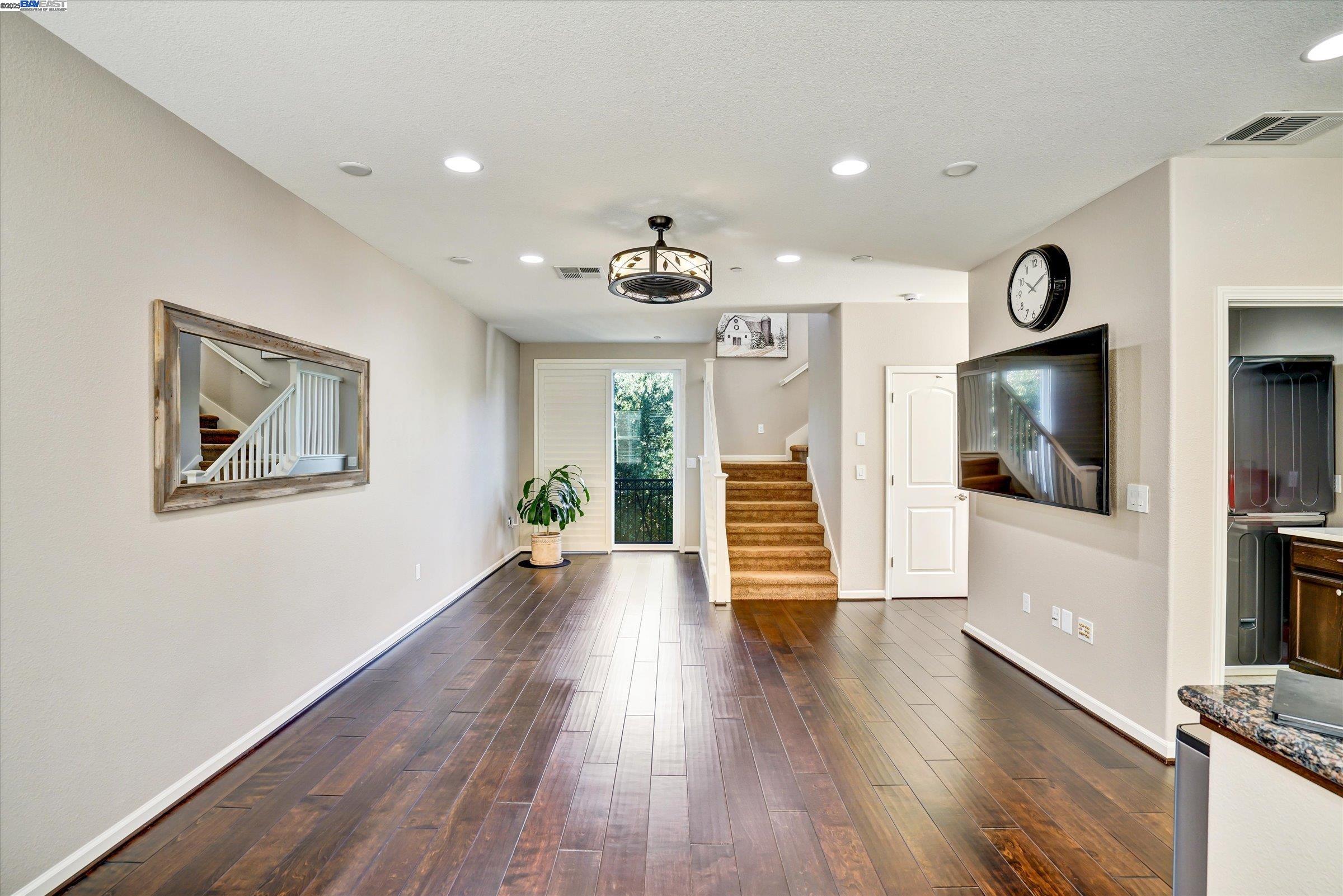 25 Heligan Ln # 9, Livermore Unit: 9