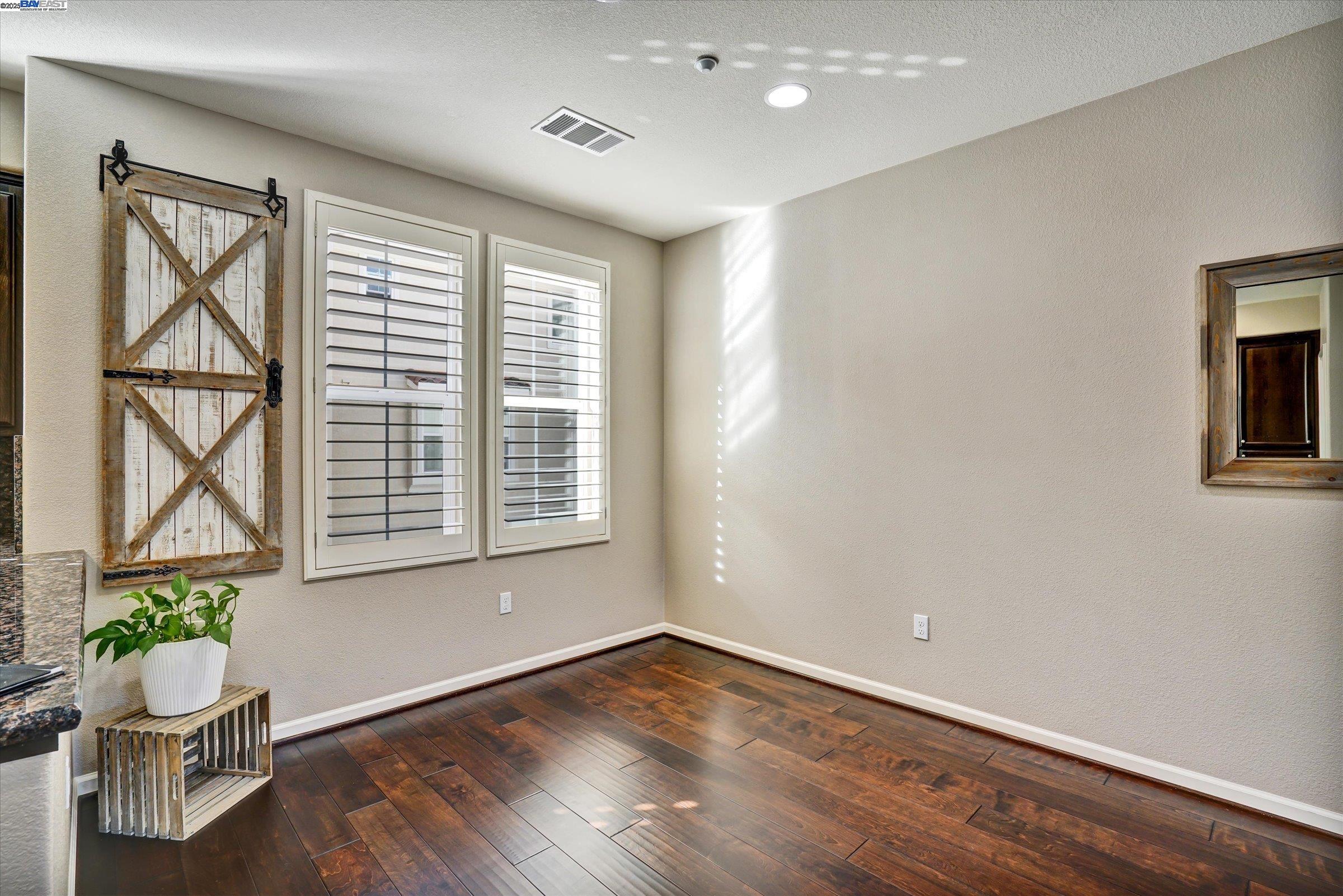 25 Heligan Ln # 9, Livermore Unit: 9