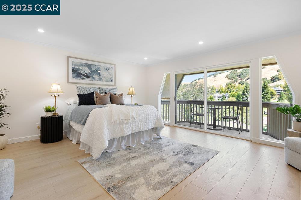 3434 Tice Creek Dr # 5