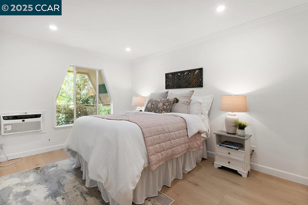 3434 Tice Creek Dr # 5