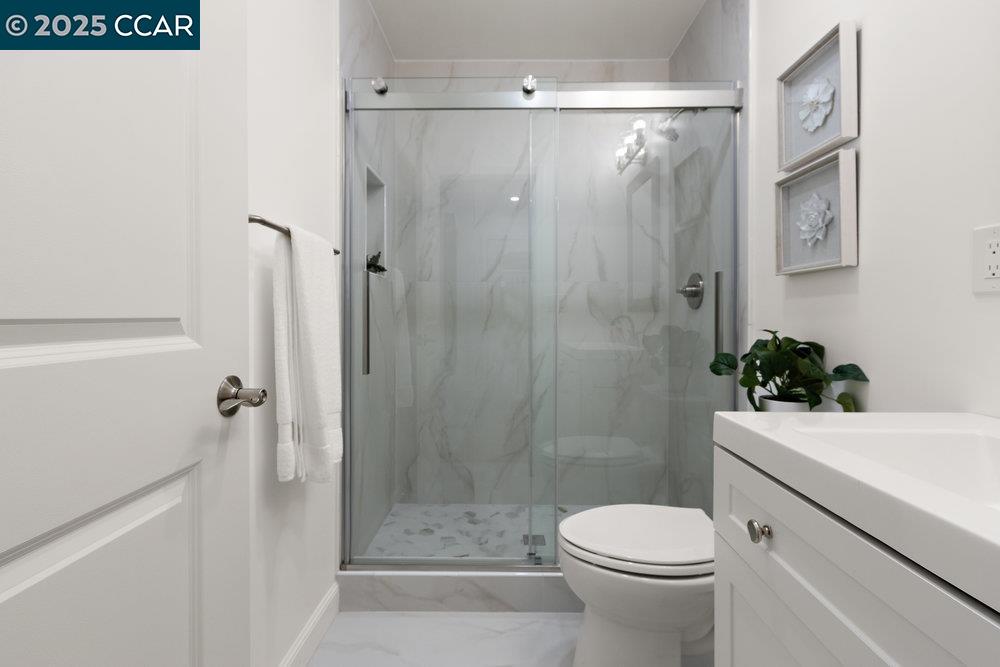 3434 Tice Creek Dr # 5