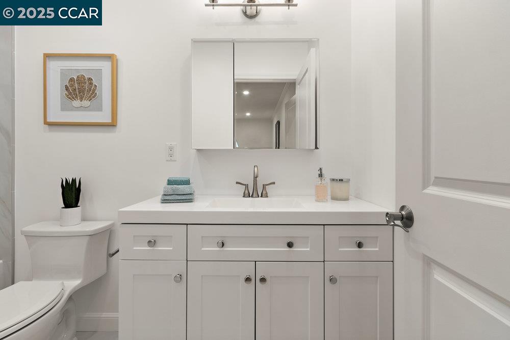 3434 Tice Creek Dr # 5