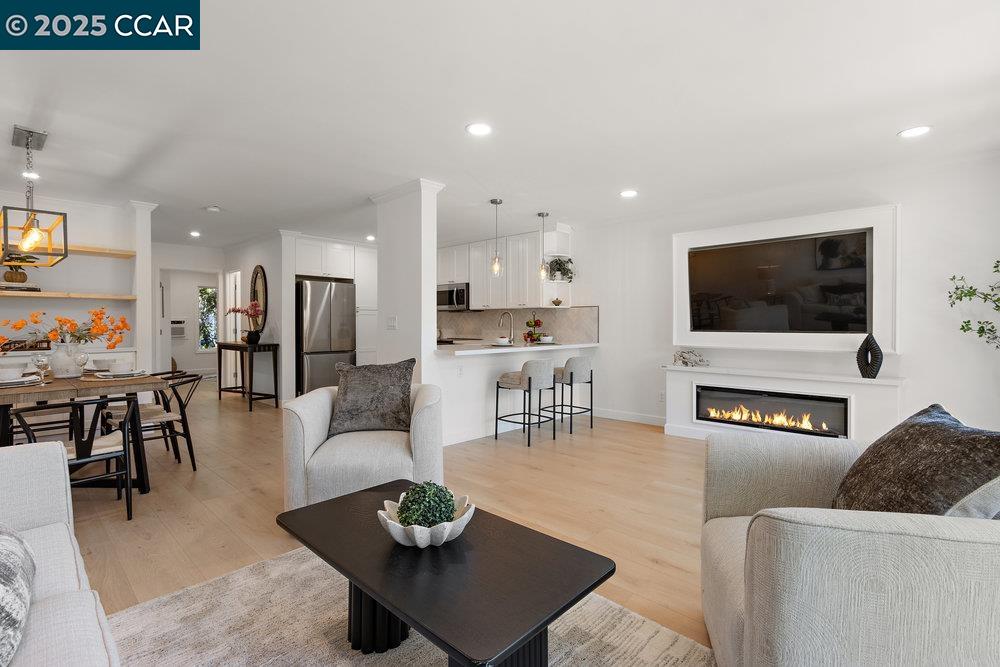 3434 Tice Creek Dr # 5