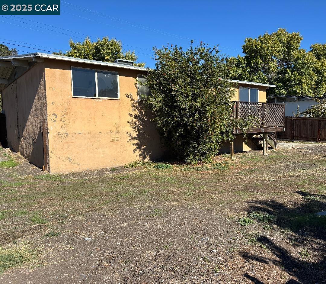 1950 Solano Way