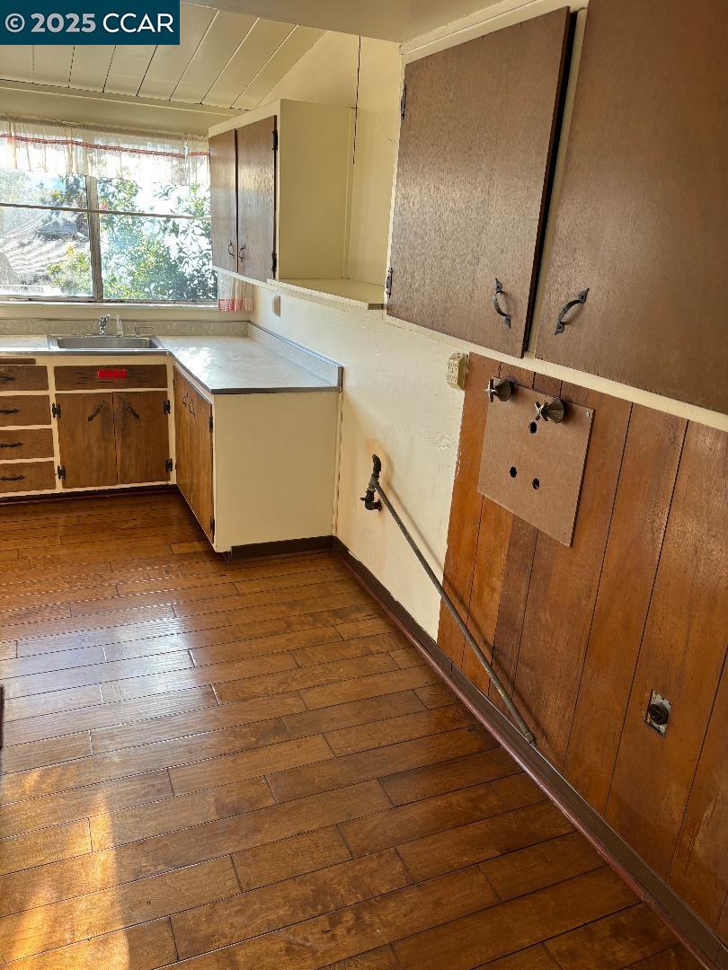 1950 Solano Way