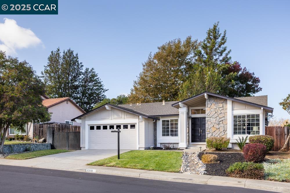 2218 Daffodil Dr