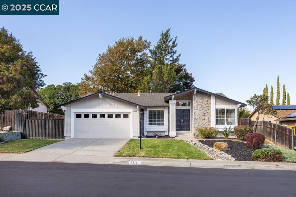 2218 Daffodil Dr