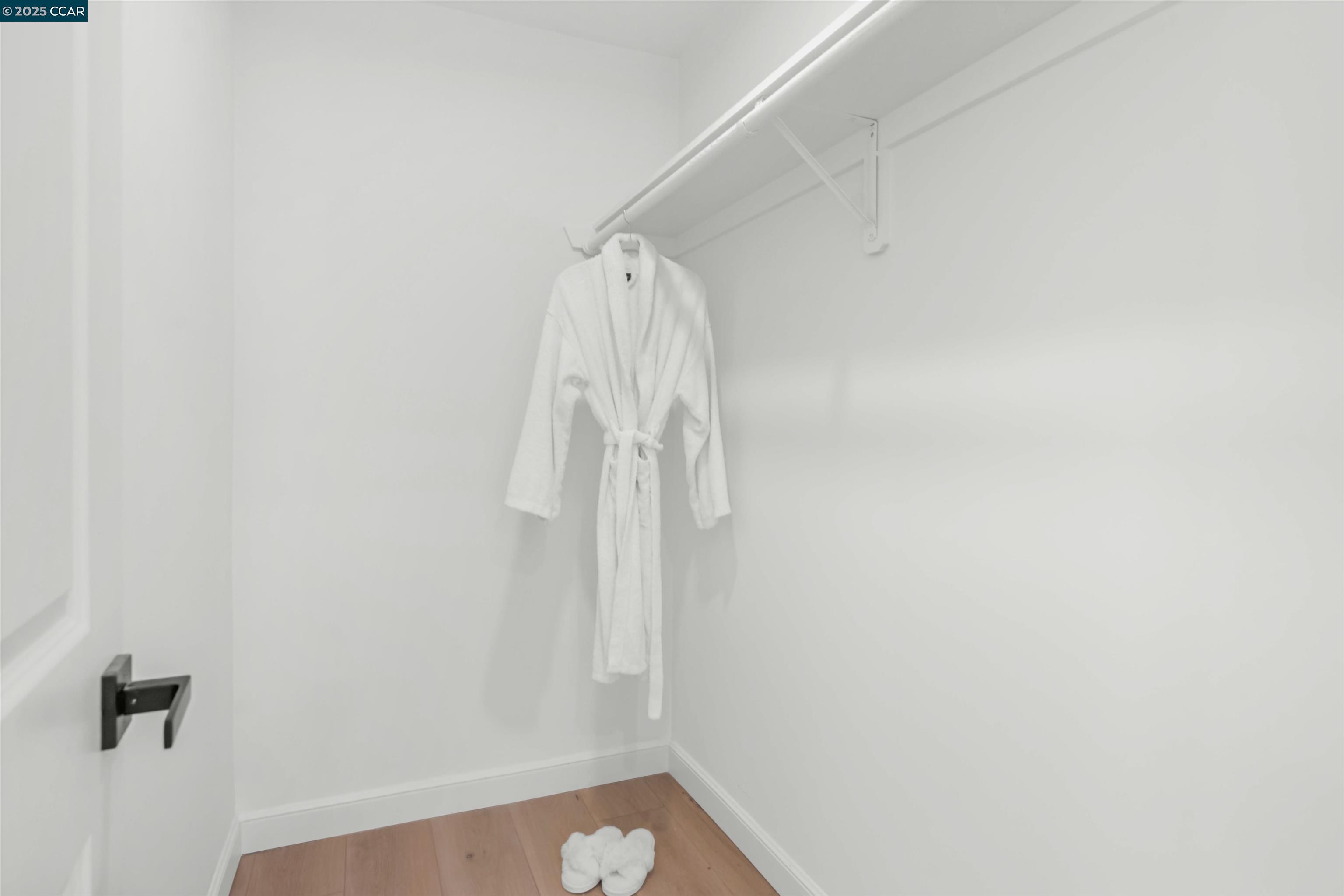 2933 Ptarmigan Dr # 3