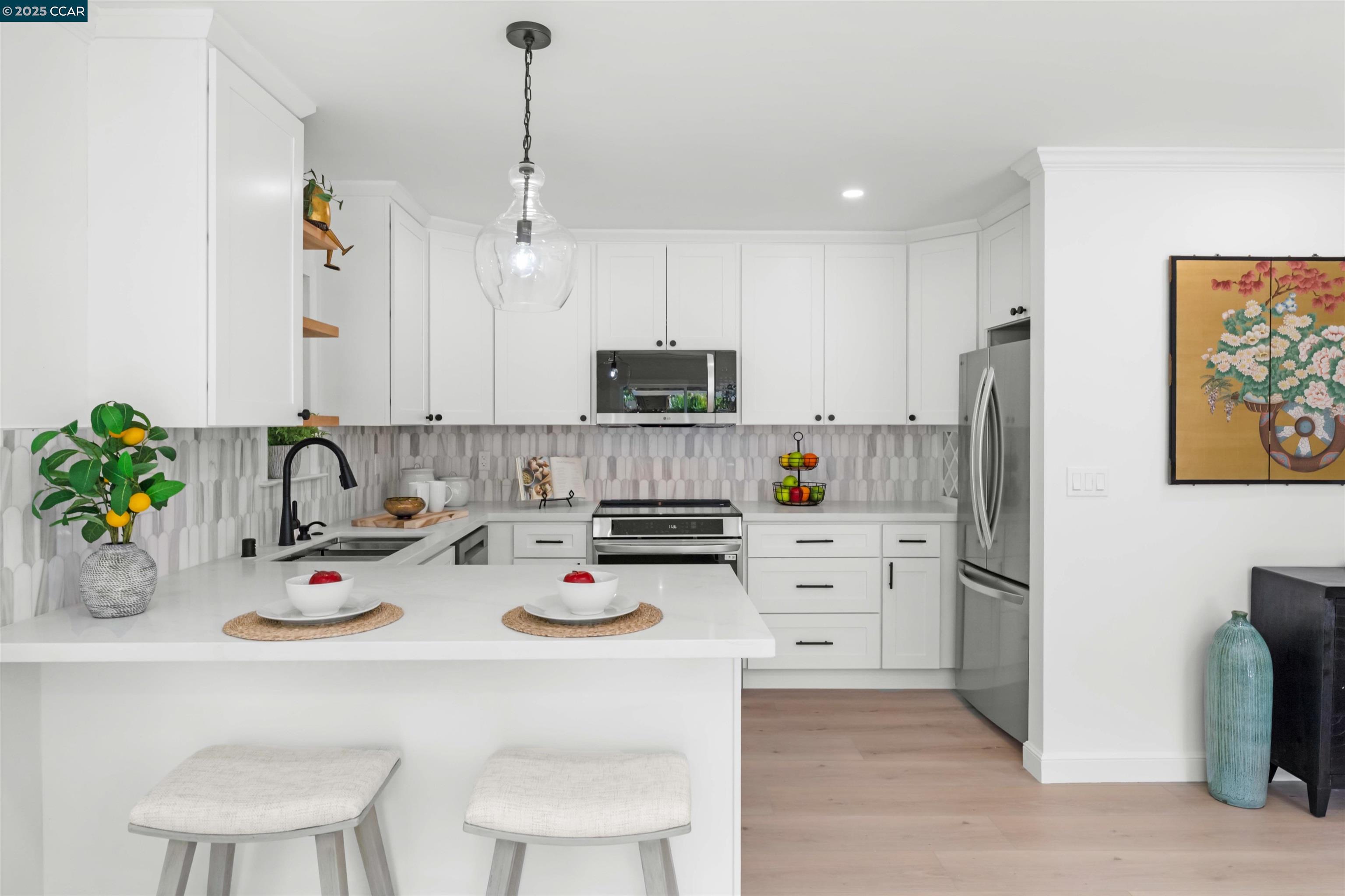 2933 Ptarmigan Dr # 3