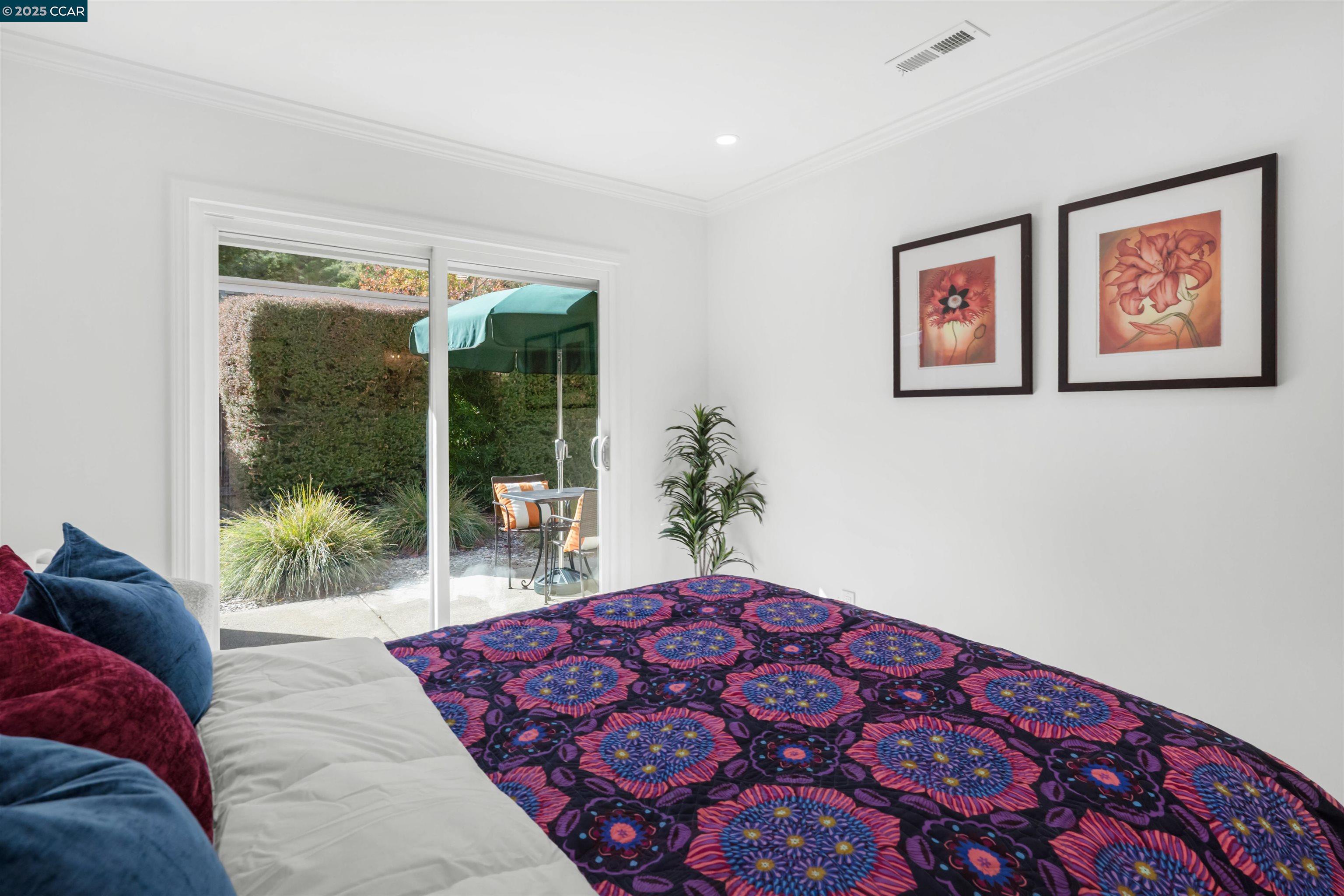 2933 Ptarmigan Dr # 3