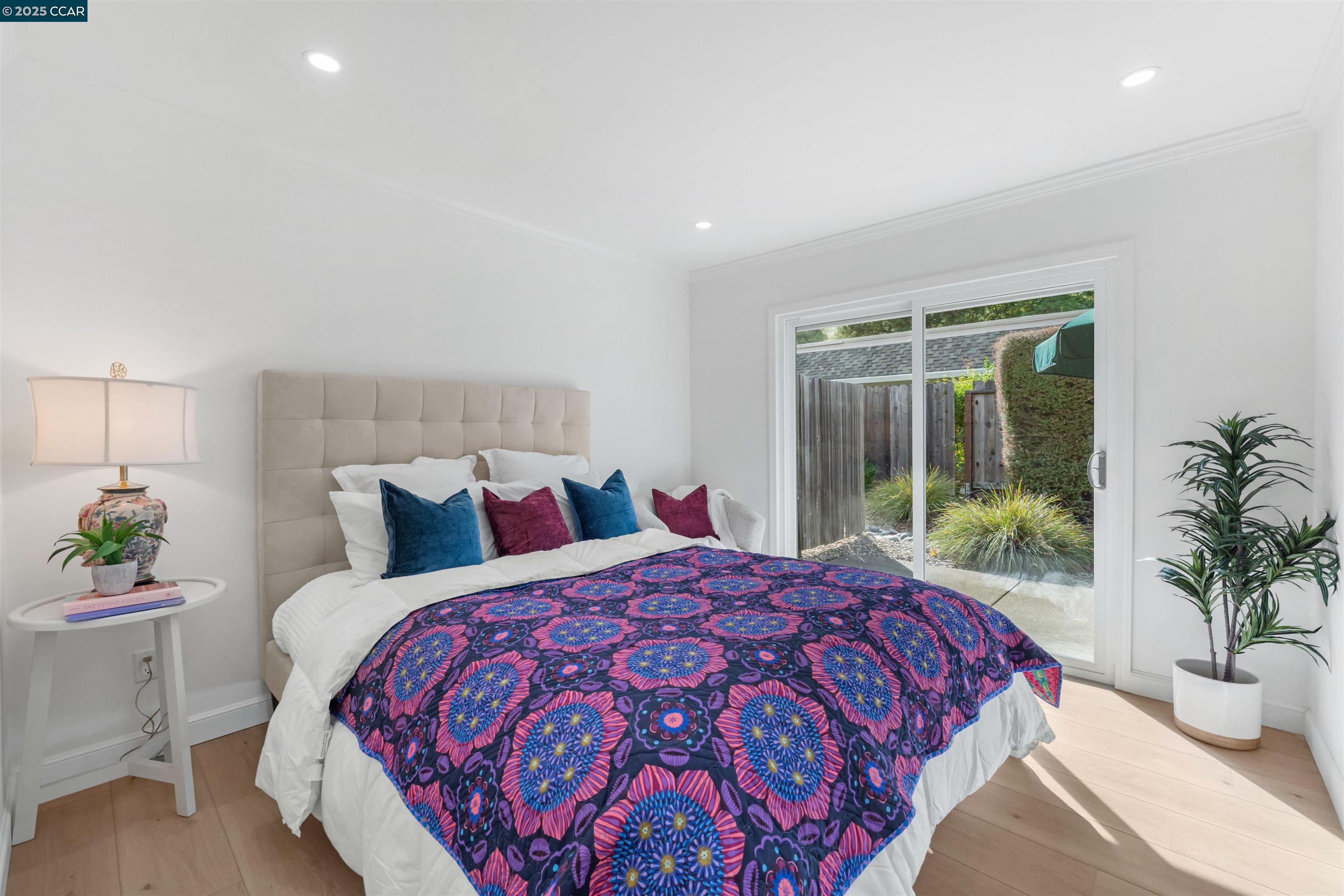 2933 Ptarmigan Dr # 3