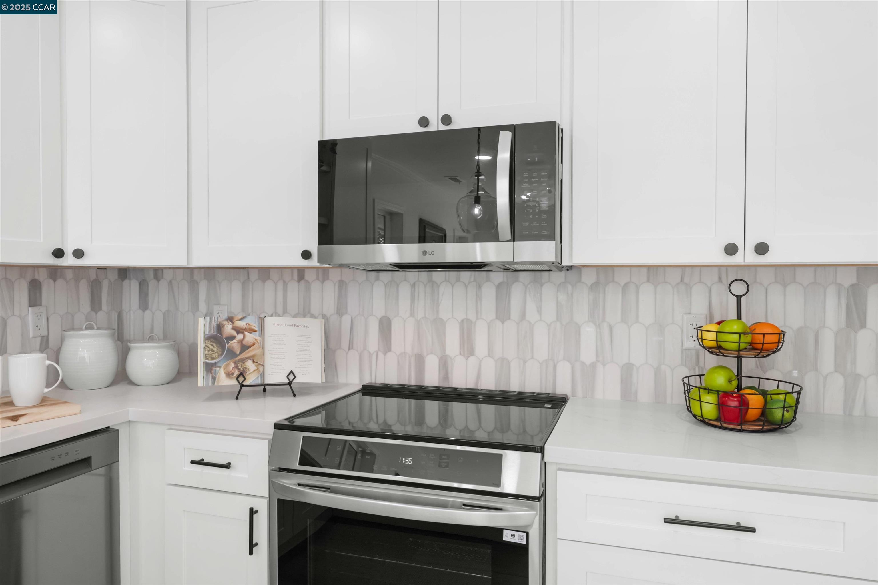 2933 Ptarmigan Dr # 3