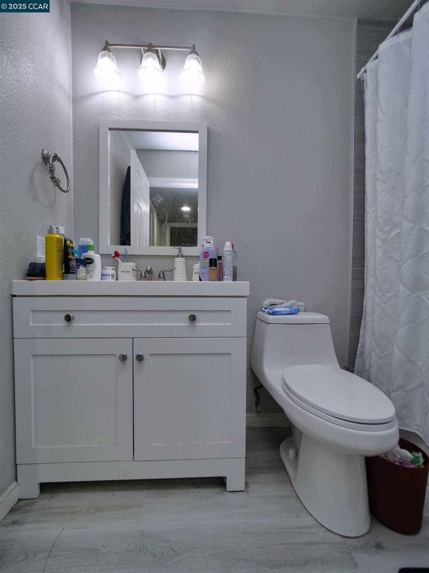 1480 Eastwood Avenue