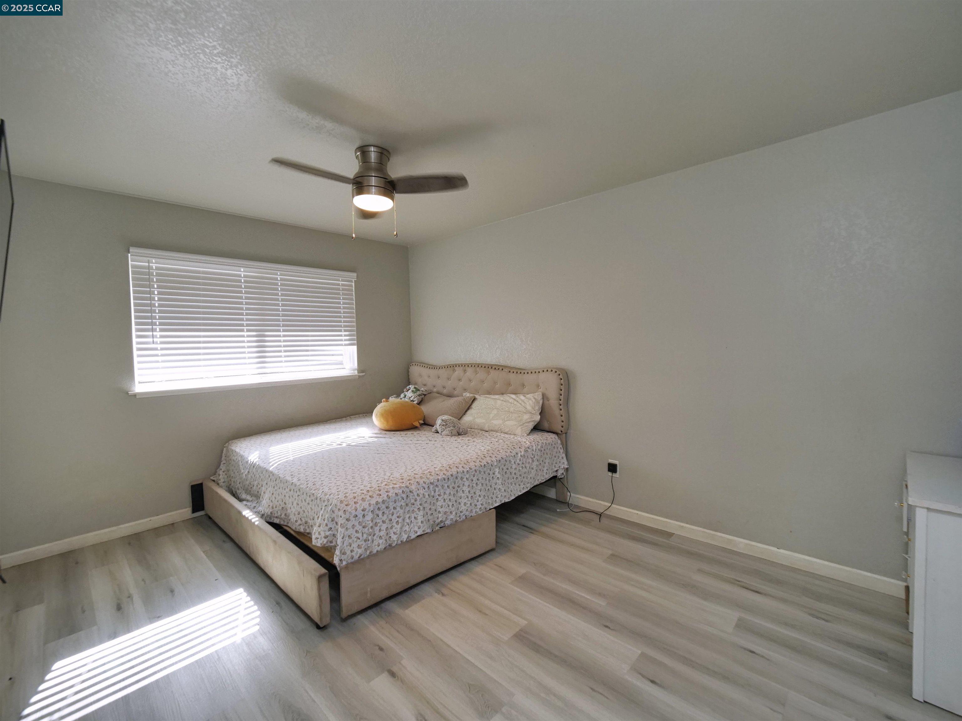 1480 Eastwood Avenue