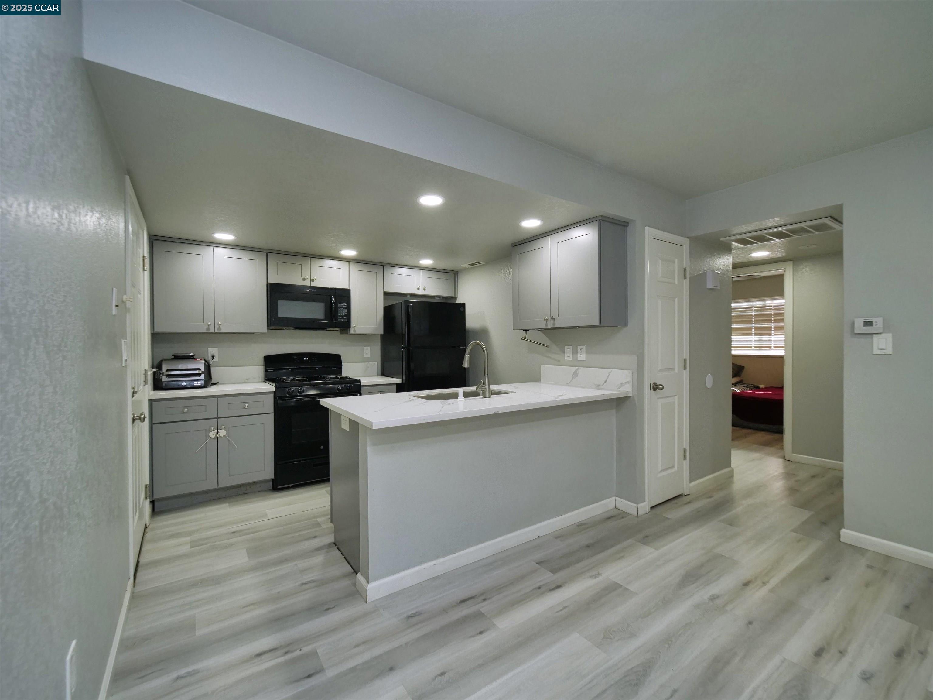 1480 Eastwood Avenue