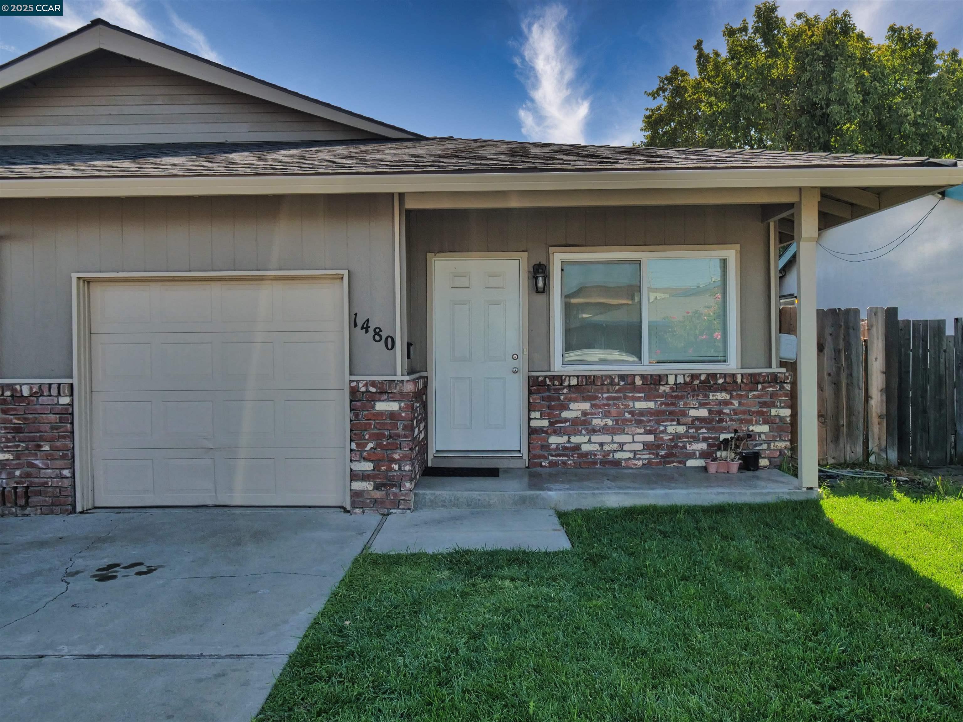 1480 Eastwood Avenue