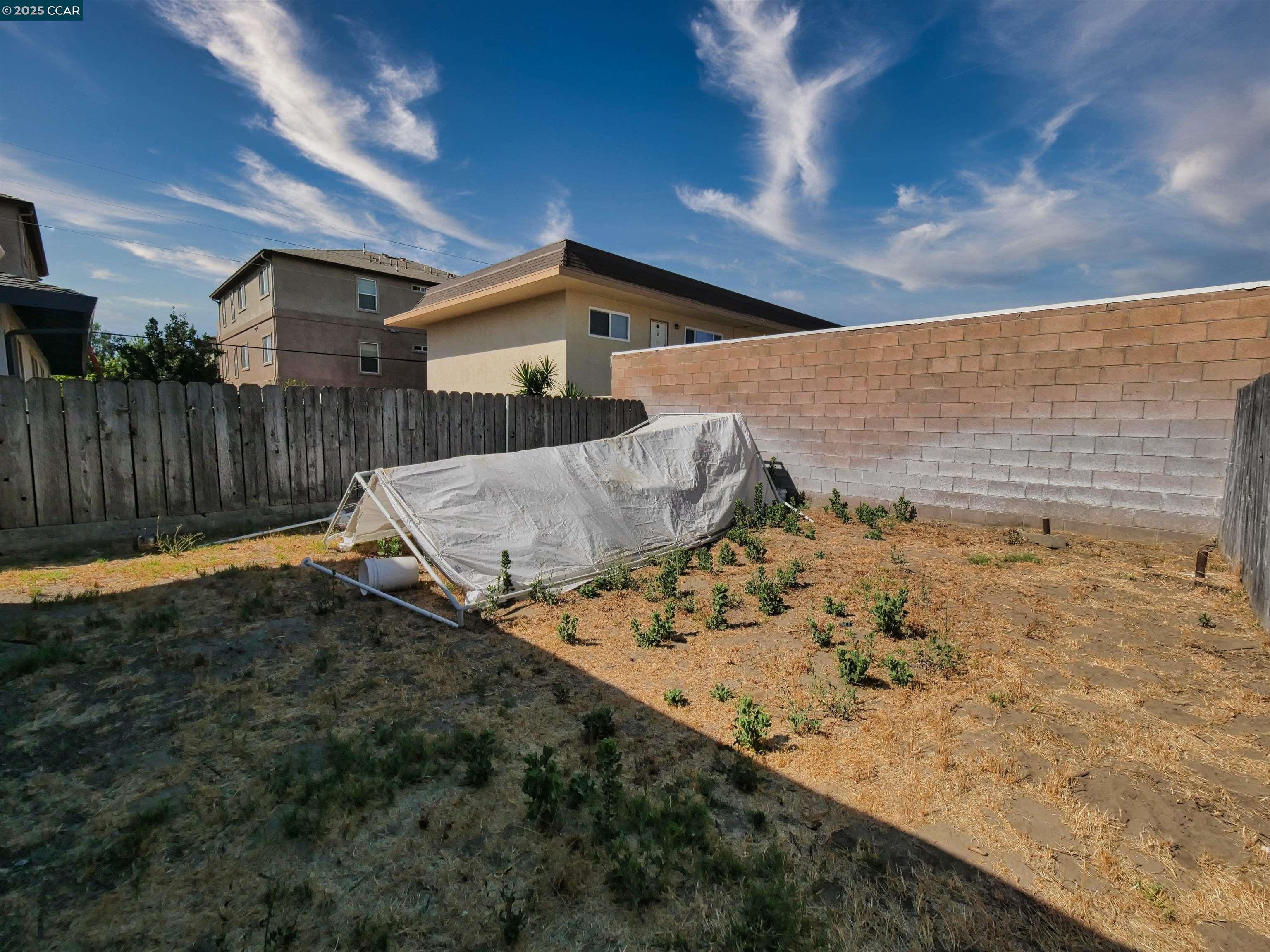 1485 Eastwood Avenue