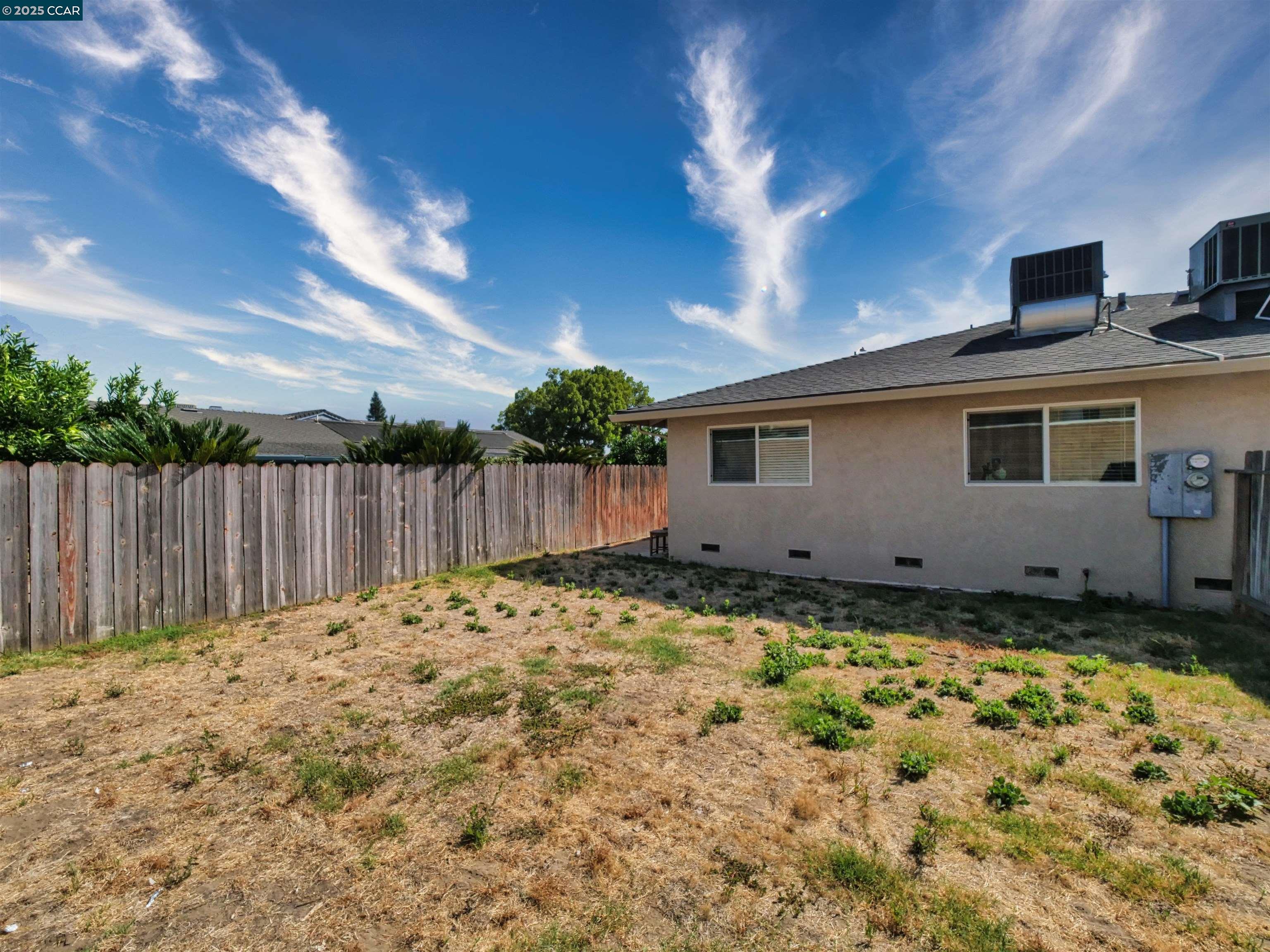 1485 Eastwood Avenue