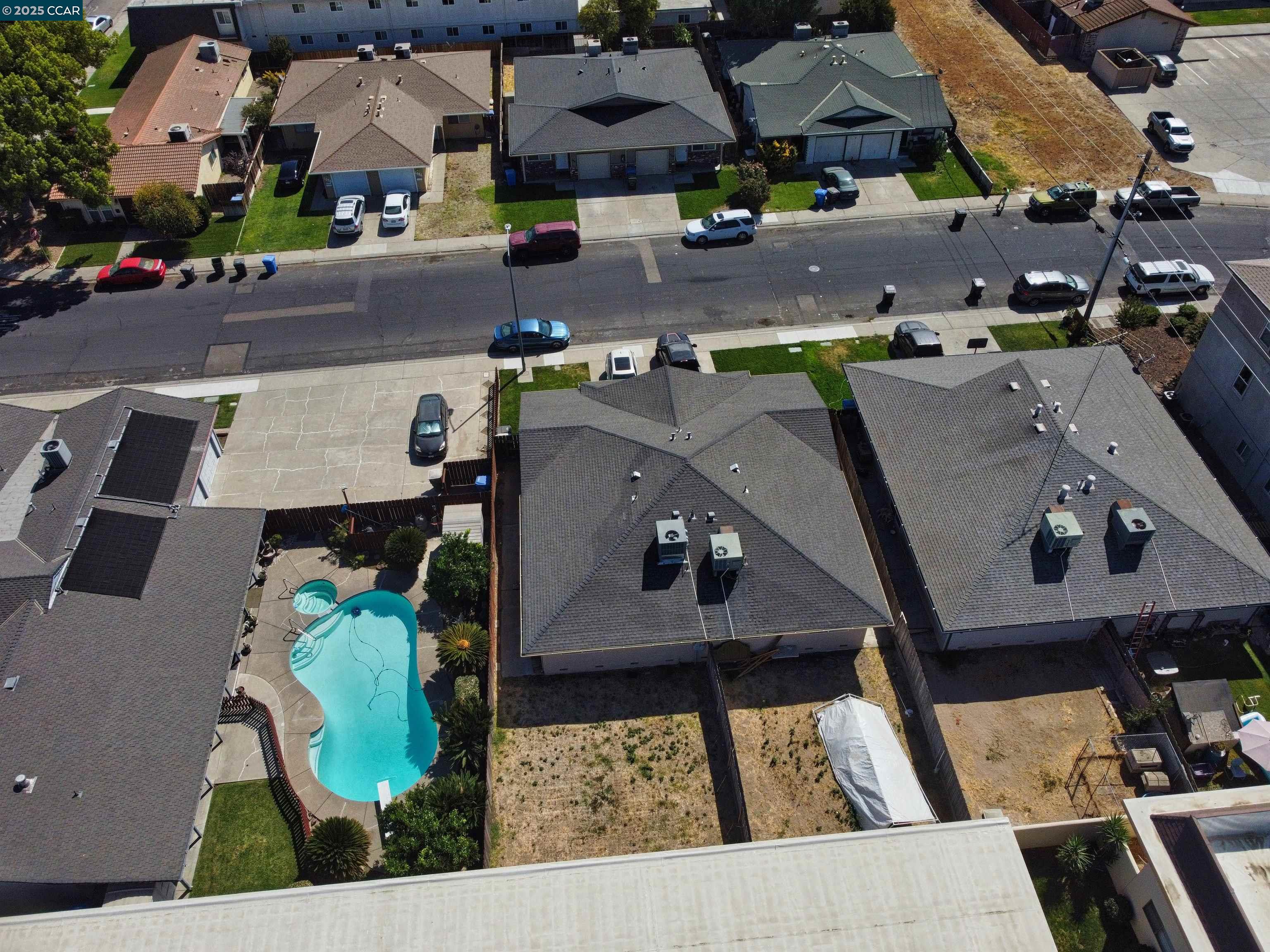 1485 Eastwood Avenue