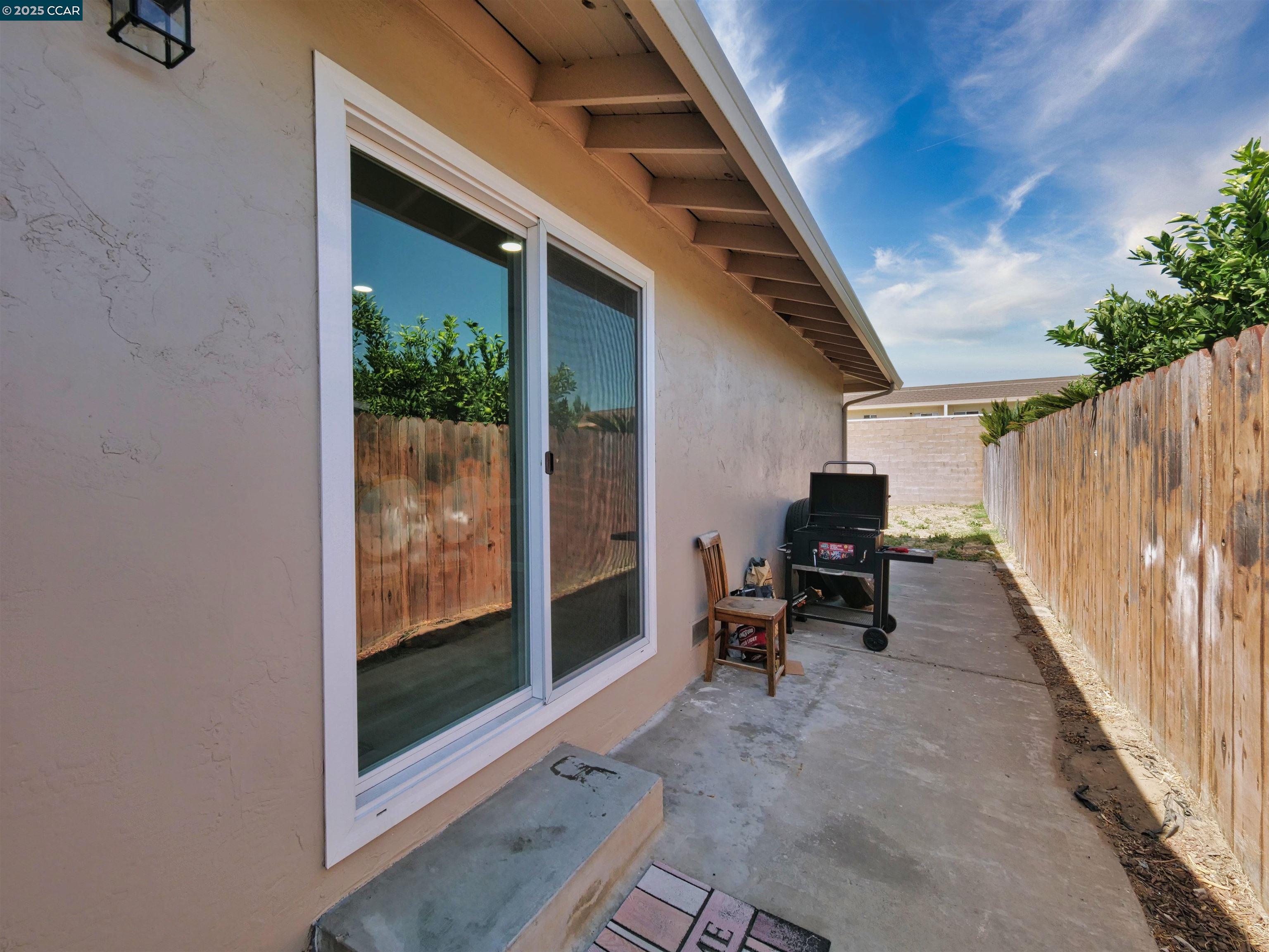 1485 Eastwood Avenue