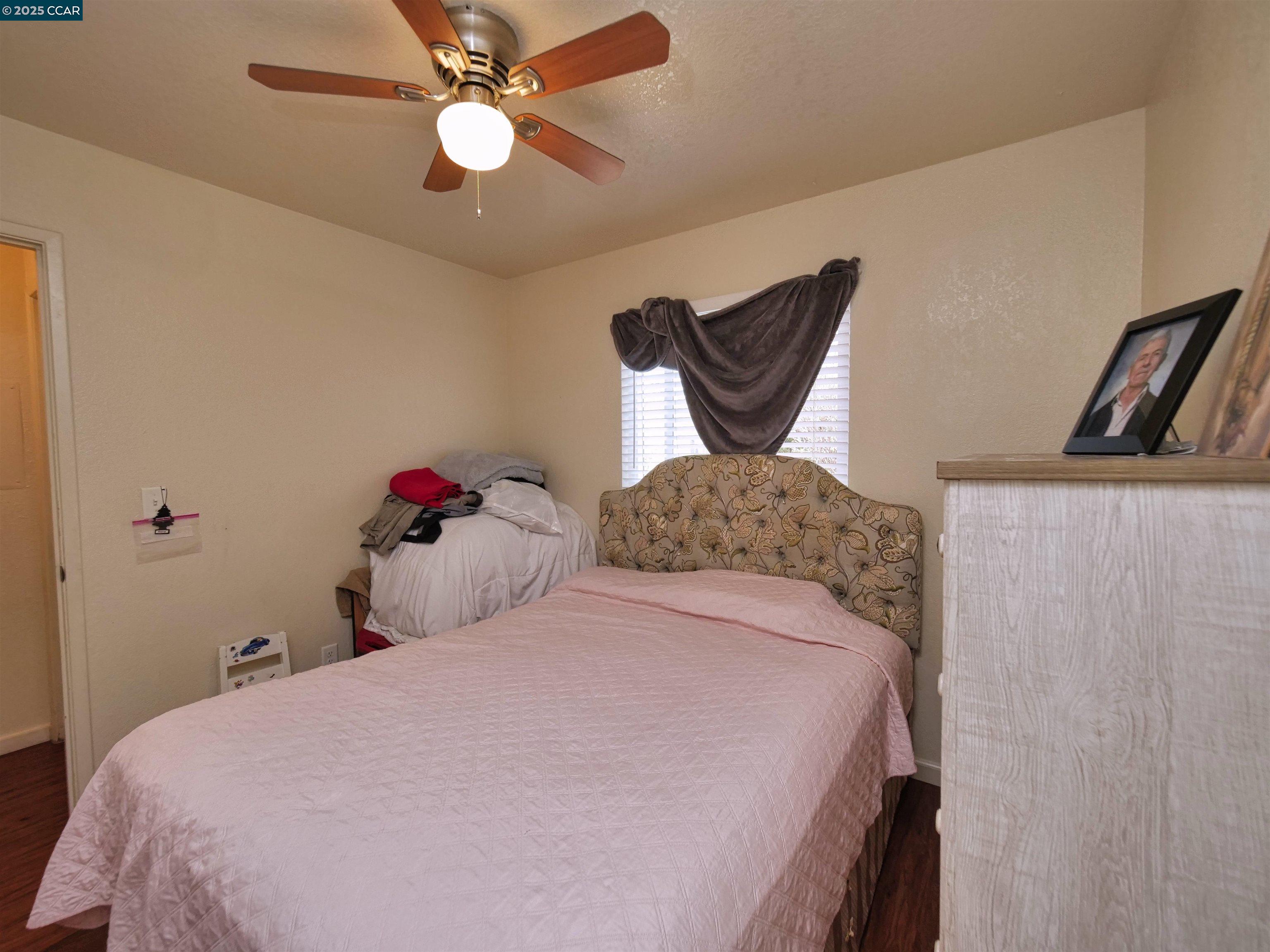 1755 Crestwood Avenue