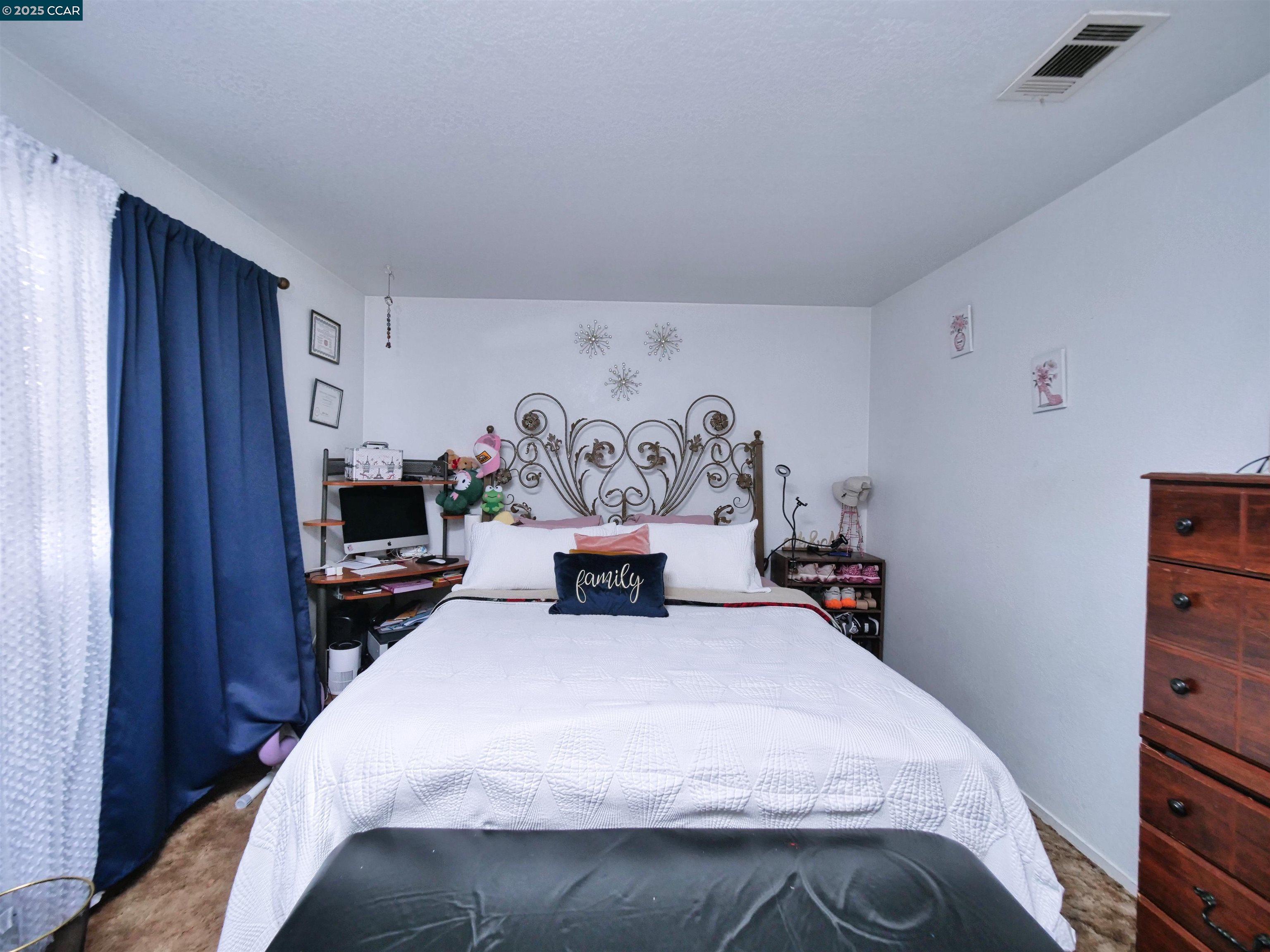 1755 Crestwood Avenue