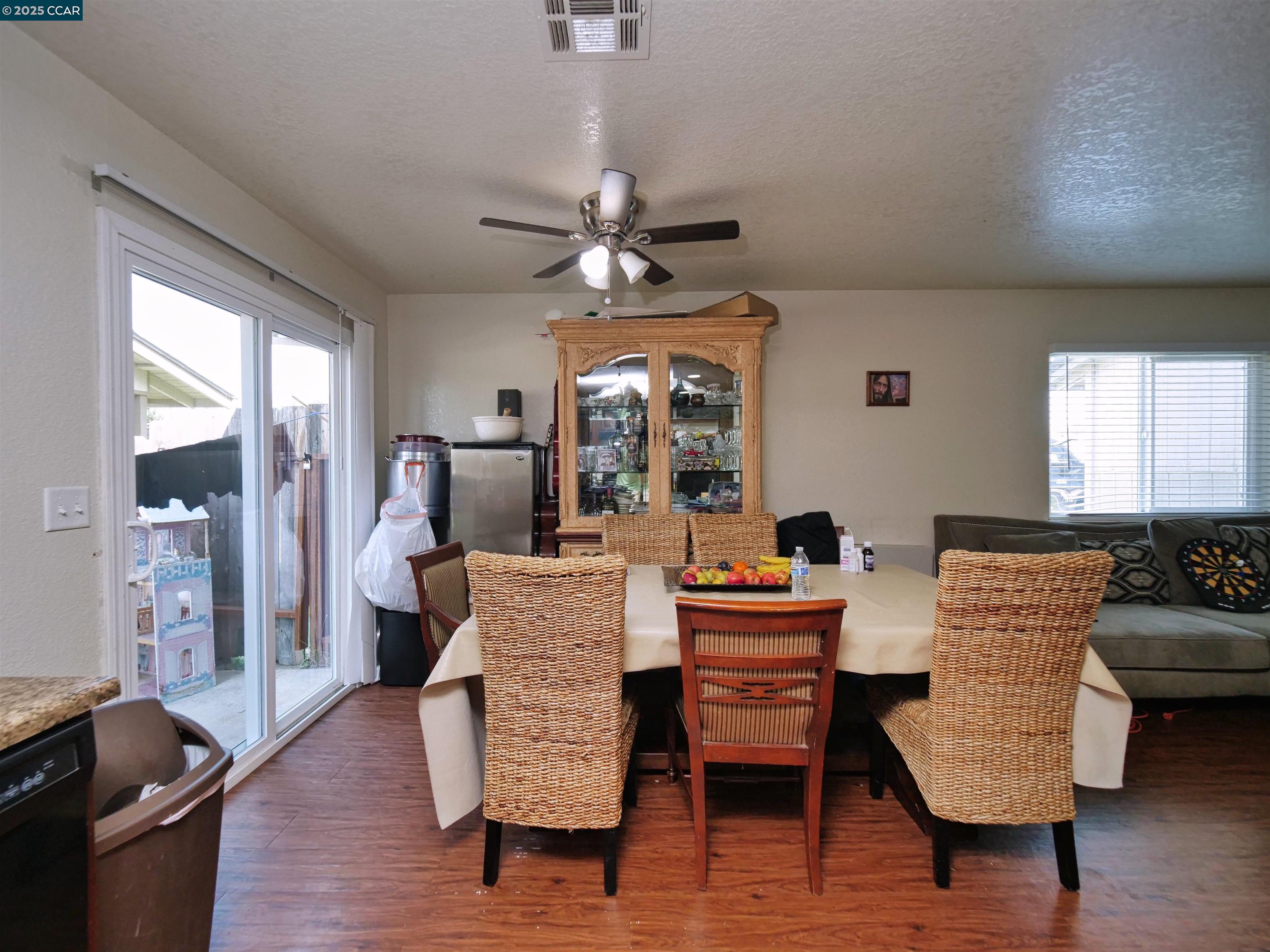 1755 Crestwood Avenue